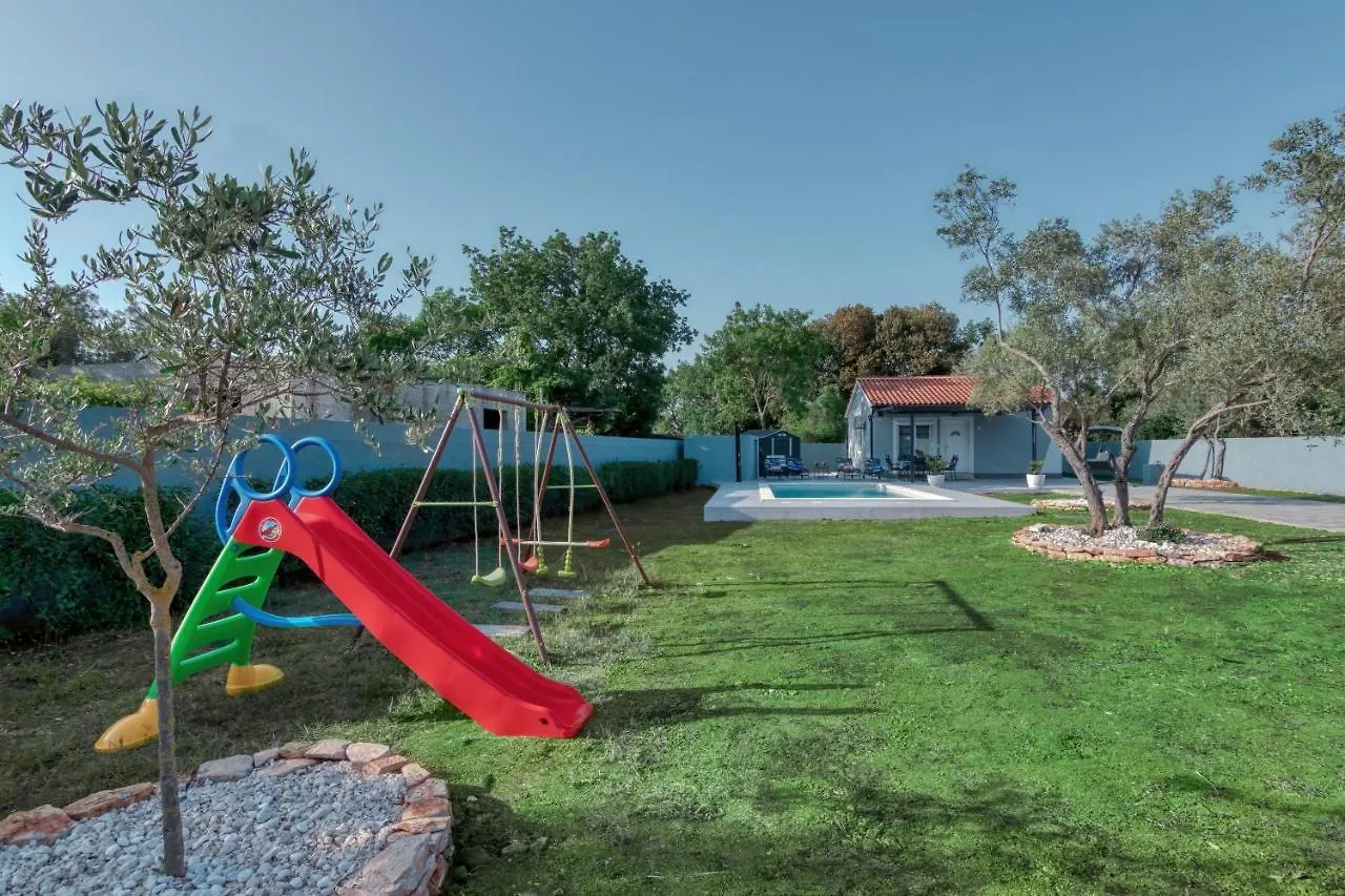 Holiday Home Amfora Vodnjan