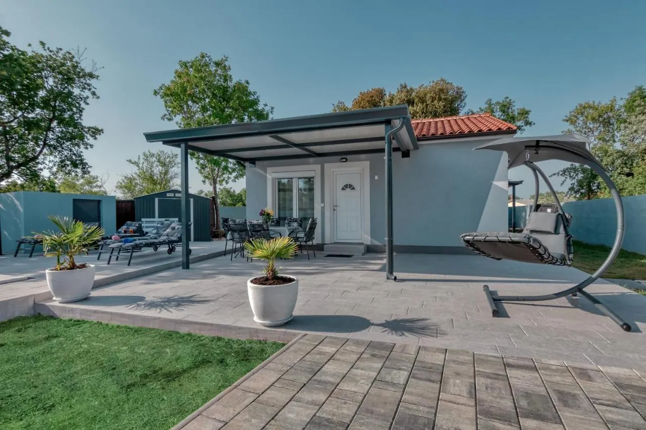 Holiday Home Amfora ボドニャン